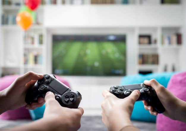 Jak grać online między PS4 i Xbox One